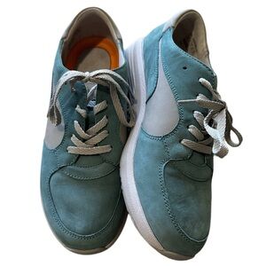 Rockport Women's Blue and Gray Suede Like Sneakers